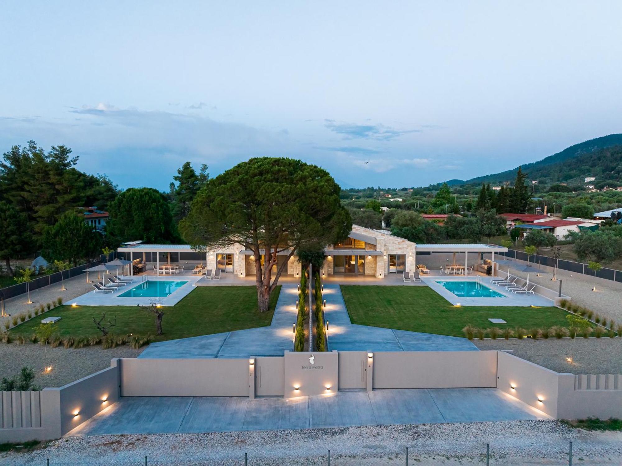 Terra Petra Luxury By Travel Pro Services- Halkidiki Вилла